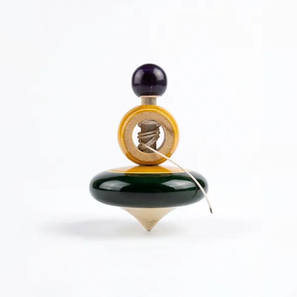 Handcrafted_Wooden_Spinning_Top_(Bhowara)