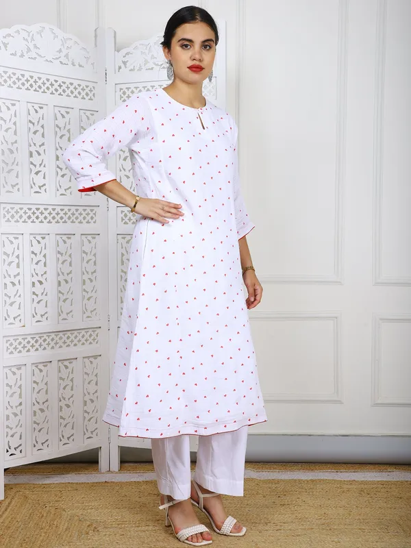 White_2_Piece_Premium_Jute_Stitched_With_Heart_Print_Set_For_Women