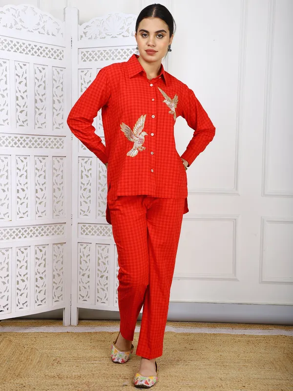 Red_Cotton_Hand_Embroidered_Co_Ord_Set_2_Piece_Traditional_Outfit_With_Bird_Motifs_For_Women