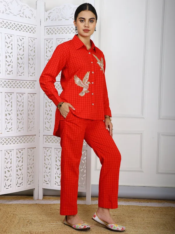 Red_Cotton_Hand_Embroidered_Co_Ord_Set_2_Piece_Traditional_Outfit_With_Bird_Motifs_For_Women