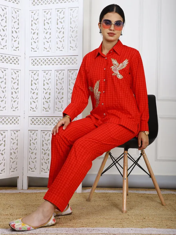 Red_Cotton_Hand_Embroidered_Co_Ord_Set_2_Piece_Traditional_Outfit_With_Bird_Motifs_For_Women