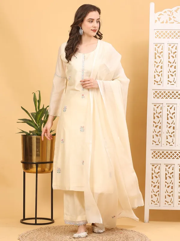 White_Chanderi_Silk_Stitched_Suit_Elegant_Traditional_Ethnic_Wear_For_Women