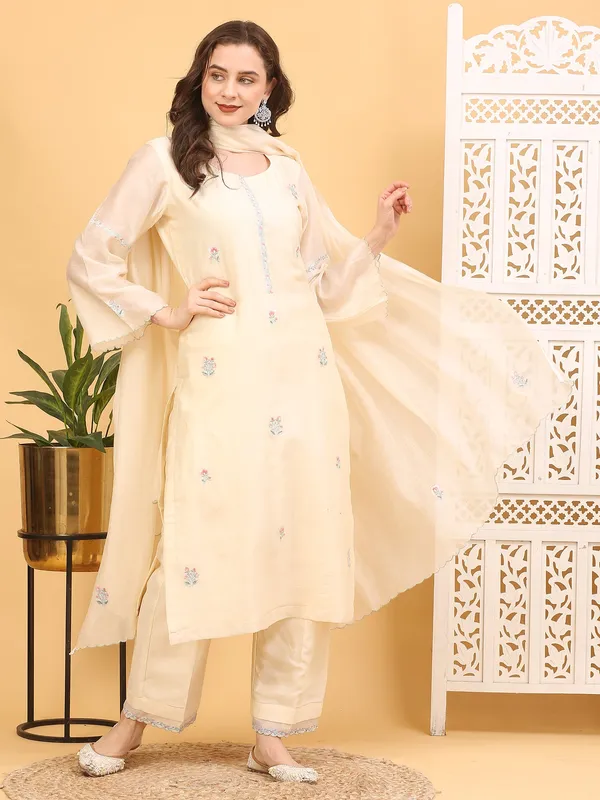 White_Chanderi_Silk_Stitched_Suit_Elegant_Traditional_Ethnic_Wear_For_Women