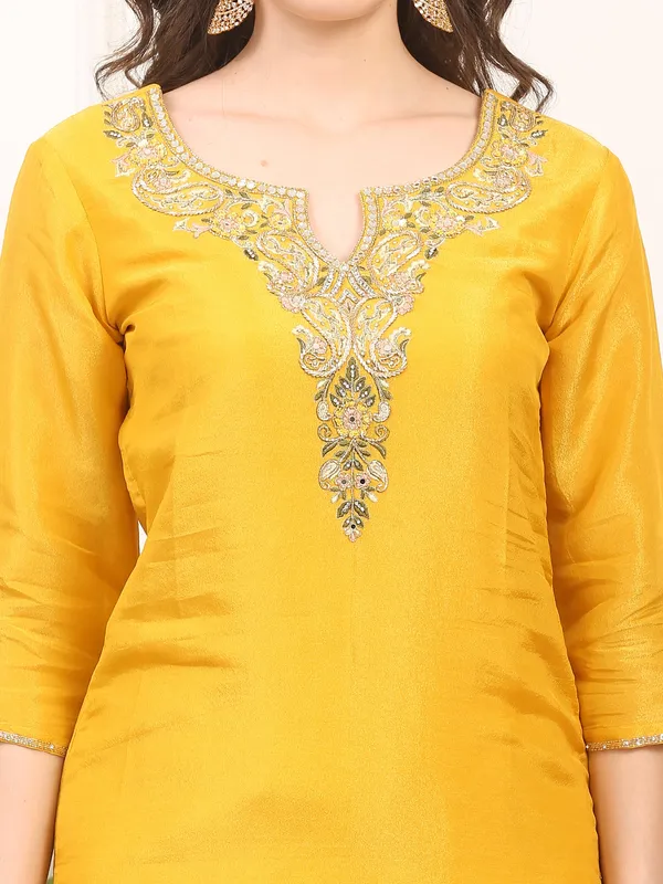 Yellow_Elegant_Festive_Ethnic_Ensemble_3_Piece_Shimmer_Silk_Stitched_Suit_For_Women