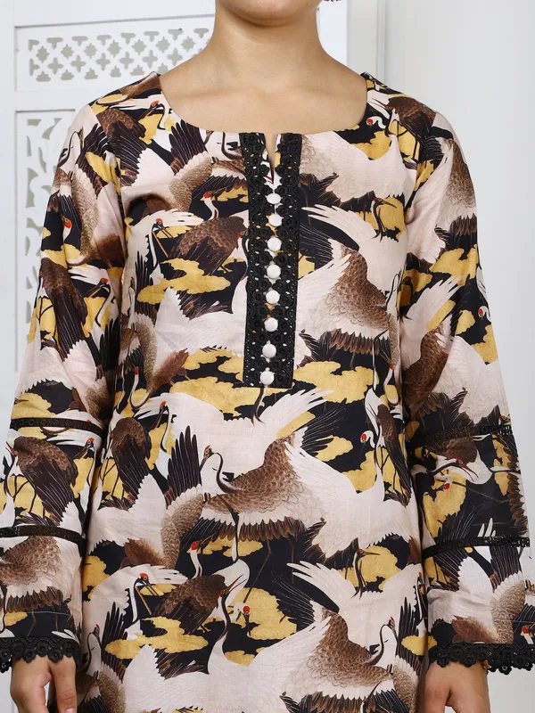 Multicolor_Cotton_Suit_With_Digital_Print_For_Women