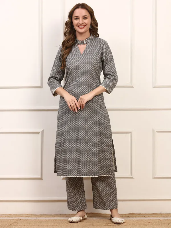 Ash_Printed_Cotton_Kurta_Set_Elegant_Daily_Casual_Wear_Suit_With_Matching_Pants_For_Women