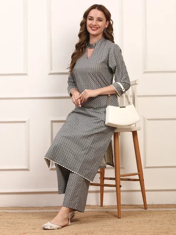 Ash_Printed_Cotton_Kurta_Set_Elegant_Daily_Casual_Wear_Suit_With_Matching_Pants_For_Women