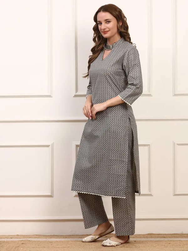 Ash_Printed_Cotton_Kurta_Set_Elegant_Daily_Casual_Wear_Suit_With_Matching_Pants_For_Women