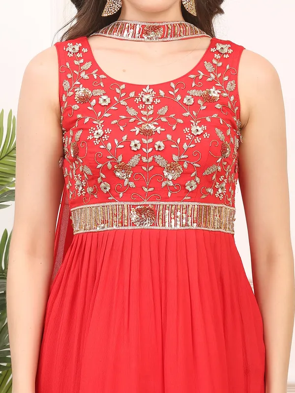 Red_Handworked_3_Piece_Stitched_Suit_For_Women