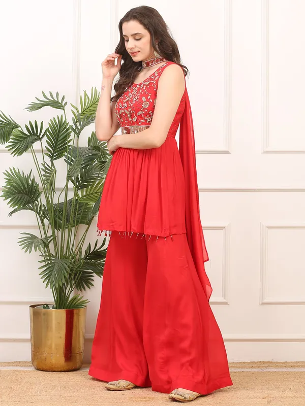 Red_Handworked_3_Piece_Stitched_Suit_For_Women