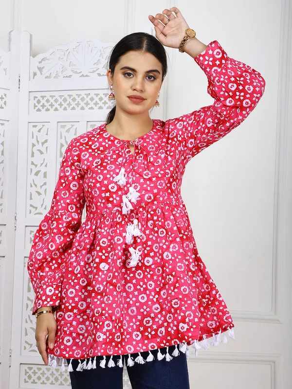 Red_Bandhej_Print_Cotton_Tunic_Ethnic_Casual_Wear_With_Tassel_Lace_Trim_For_Women