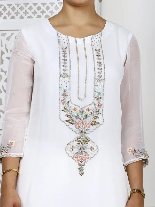 White_Premium_Organza_Stitched_Suit_For_Women