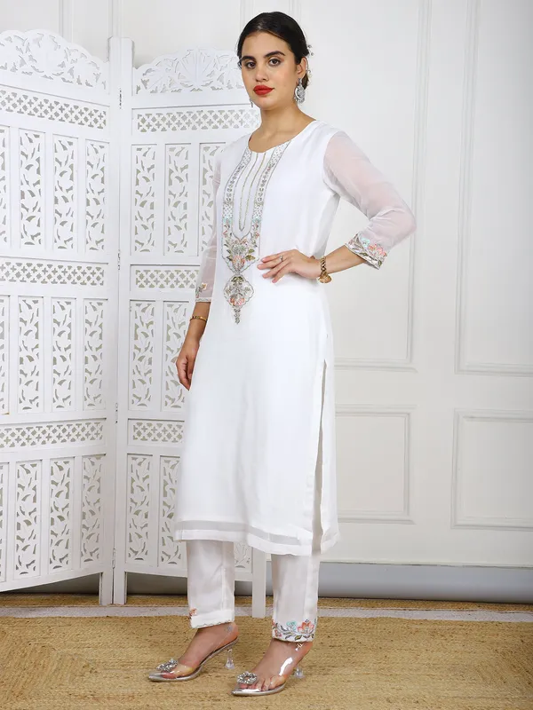 White_Premium_Organza_Stitched_Suit_For_Women
