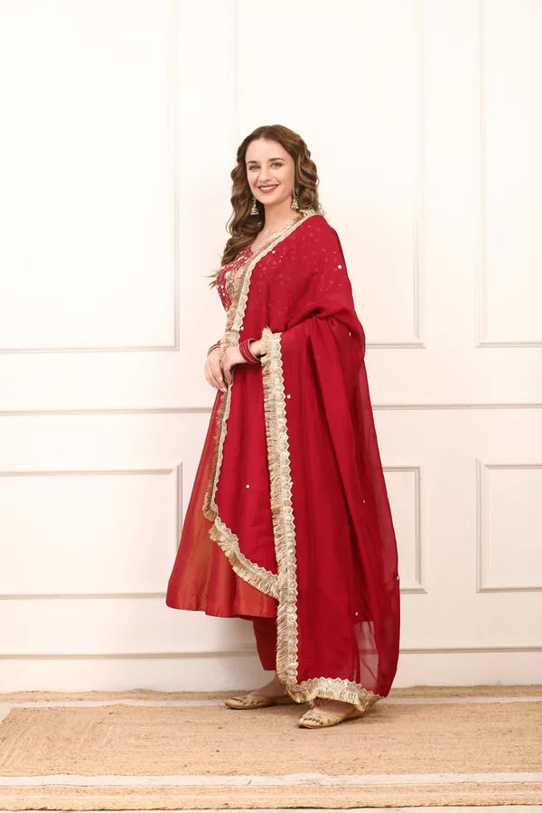 Red_Shimmer_Silk_Embroidered_Anarkali_Dress_Set_With_Organza_Dupatta_For_Women
