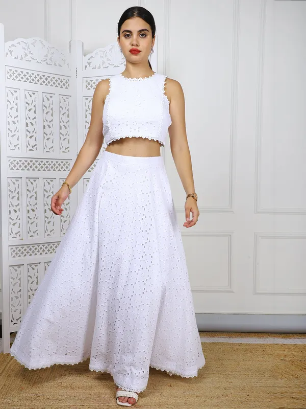 White_Cotton_Eyelet_Crop_Top_Skirt_Set_Elegant_Embroidered_Casual_Outfit_For_Women