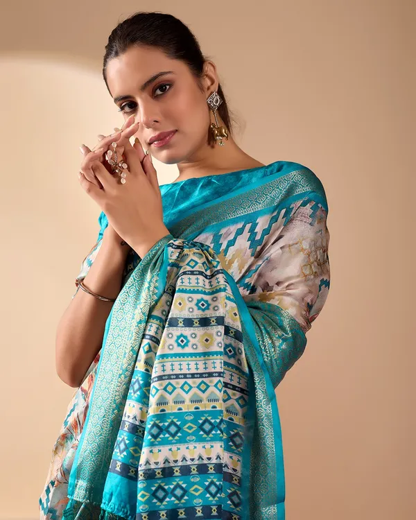 Sky_Blue_Soft_Lichi_Silk_Saree_For_Women_And_Girls