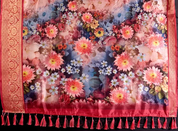 Multicolor_Luxurious_Soft_Lichi_Silk_Saree_For_Women_And_Girls