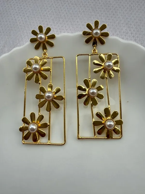Golden_And_White_Plated_Brass_Drop_Earrings_For_Women