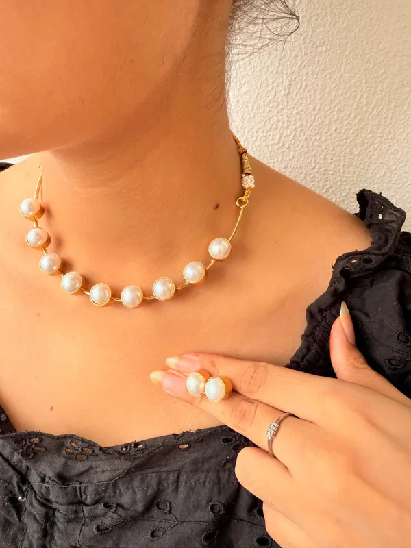 White_pearl__And_Gold_Plated_Brass_Jewelry_Set_For_Women_with_earrings