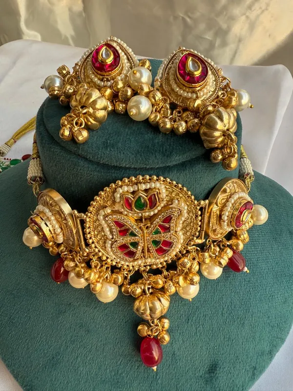 Multicolor_Gold_Plated_Brass_Choker_Necklace_Set_For_Women