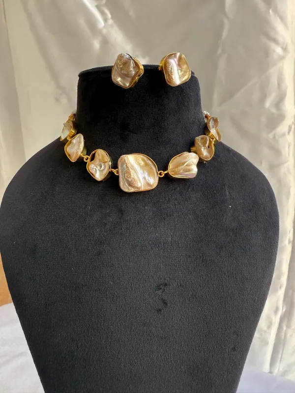 Gold_Plated_Brass_Necklace_Set_With_Pearl_Jhumkas_For_Women