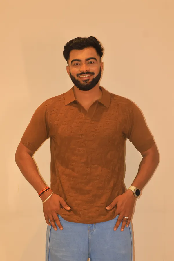 Rust_Brown_Wool_Blend_Premium_And_Elegant_Sweater_Vest_For_Men