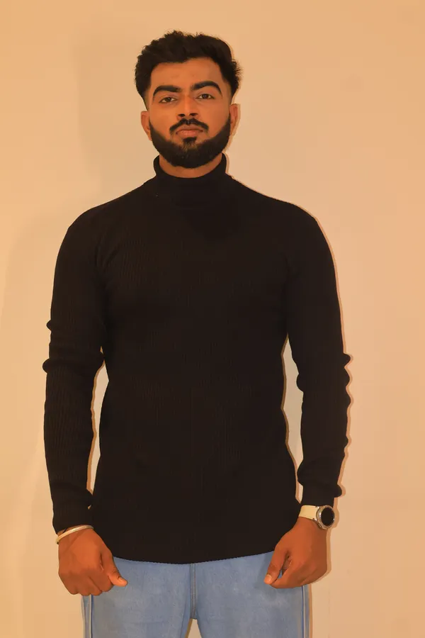 Black_Cotton_Premium_And_Elegant_T-Shirt_For_Men