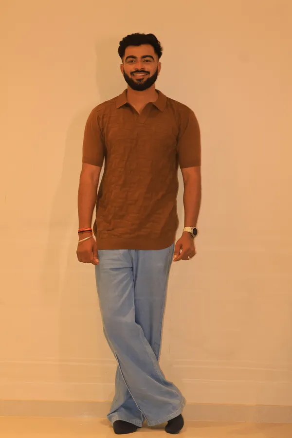 Rust_Brown_Wool_Blend_Premium_And_Elegant_Sweater_Vest_For_Men