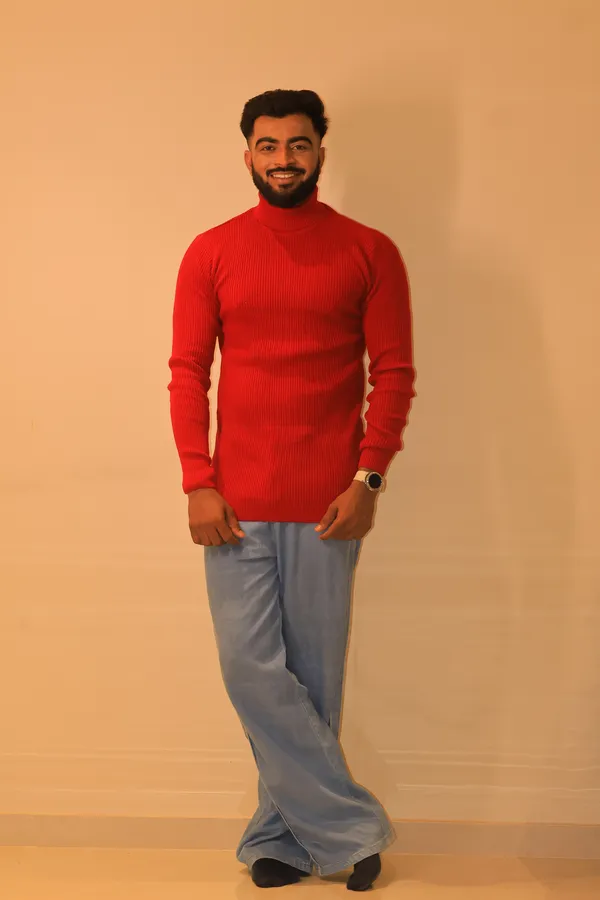 Red_Wool_Blend_Premium_And_Elegant_Knit_Sweater_For_Men