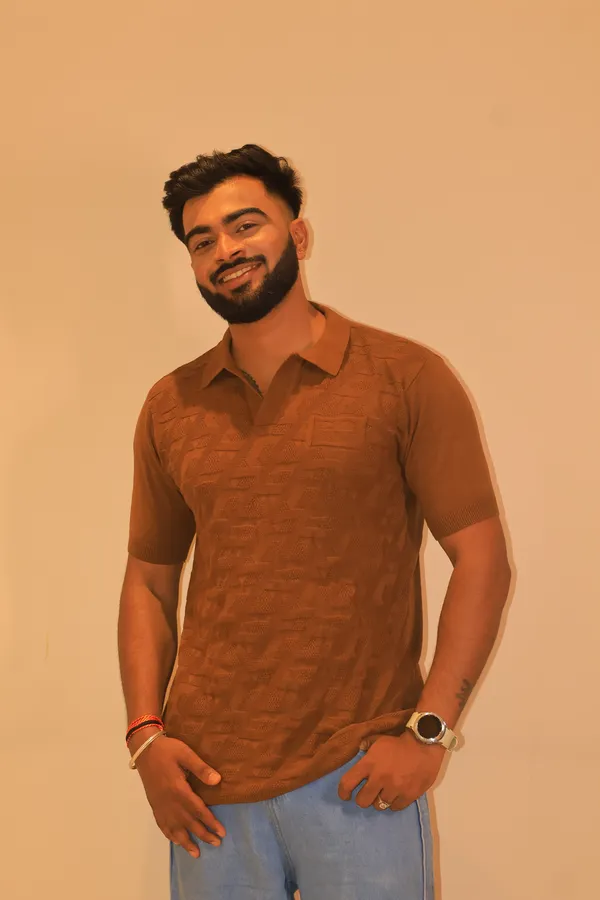 Rust_Brown_Wool_Blend_Premium_And_Elegant_Sweater_Vest_For_Men