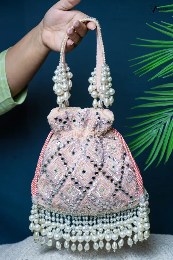 Seraphine_Blush_Pearl_Potli