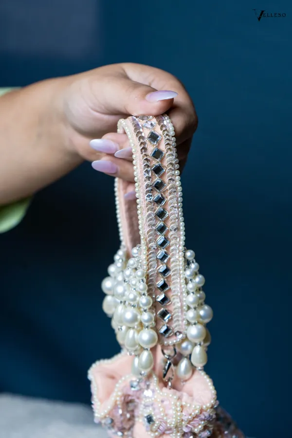 Seraphine_Blush_Pearl_Potli