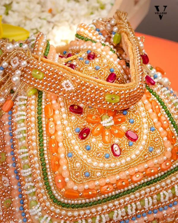 Amber_Shahi_–_Handcrafted_Royal_Velvet_Potli_Bag