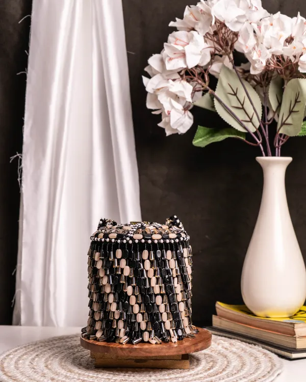 Ameira_Black_&_Ivory_Beaded_Box_Bag