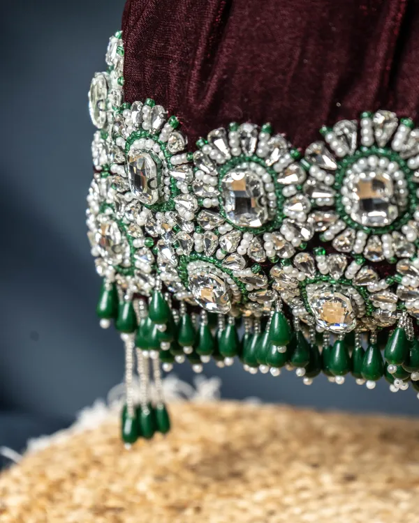 Ameera_Velvet_Emerald_Potli