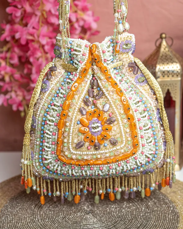 Amber_Shahi_–_Handcrafted_Royal_Velvet_Potli_Bag