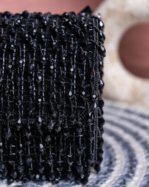 Noir_Cascade_Beaded_Purse_–_Velleso_Luxe_Edit
