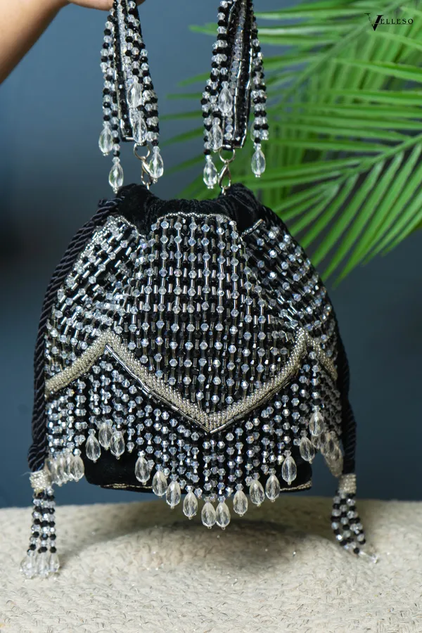Elira_Crystal_Fringe_Potli