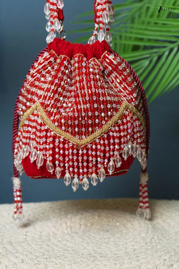 Elira_Crystal_Fringe_Potli