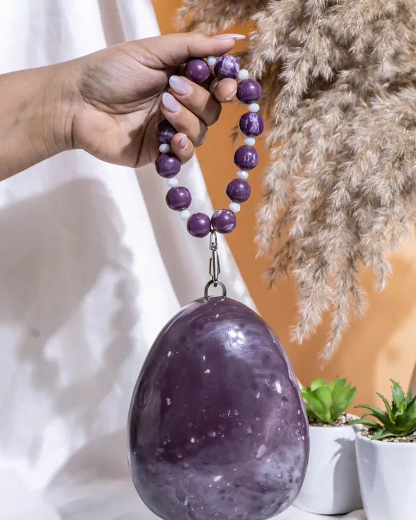 Purple_Glass_Beads_Velvet_Thread_Embroidery_Zip_Closure_Clutch_For_Women