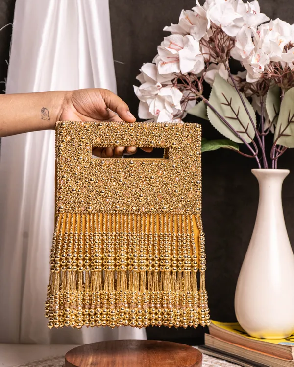 Noor_Jahan_Regal_Crimson_Beaded_Fringe_Clutch