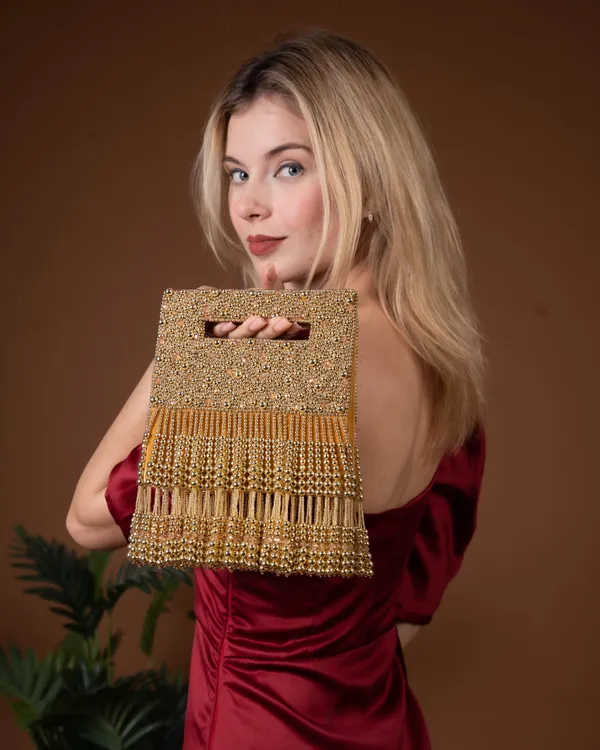 Noor_Jahan_Regal_Crimson_Beaded_Fringe_Clutch