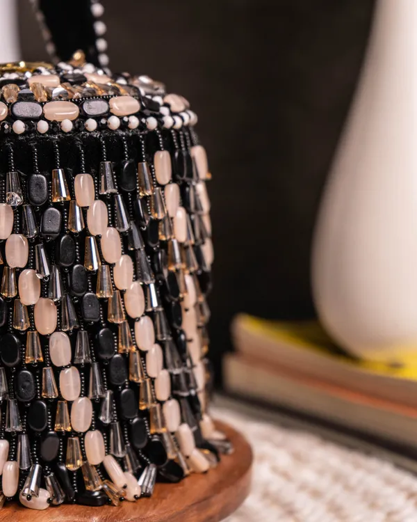 Ameira_Black_&_Ivory_Beaded_Box_Bag