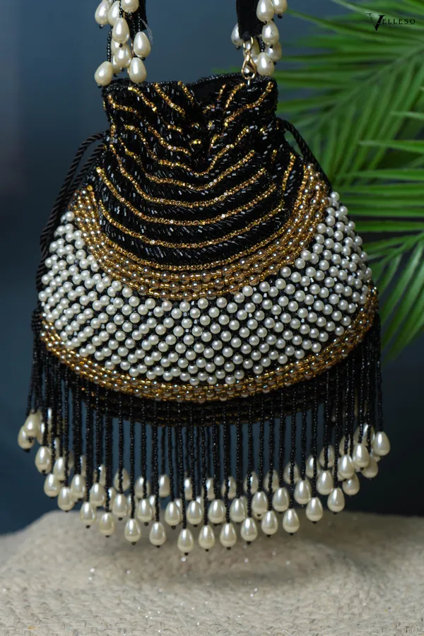 Seraphina_Gleam_Potli_–_Pearl_Drop_Embellished_Bag