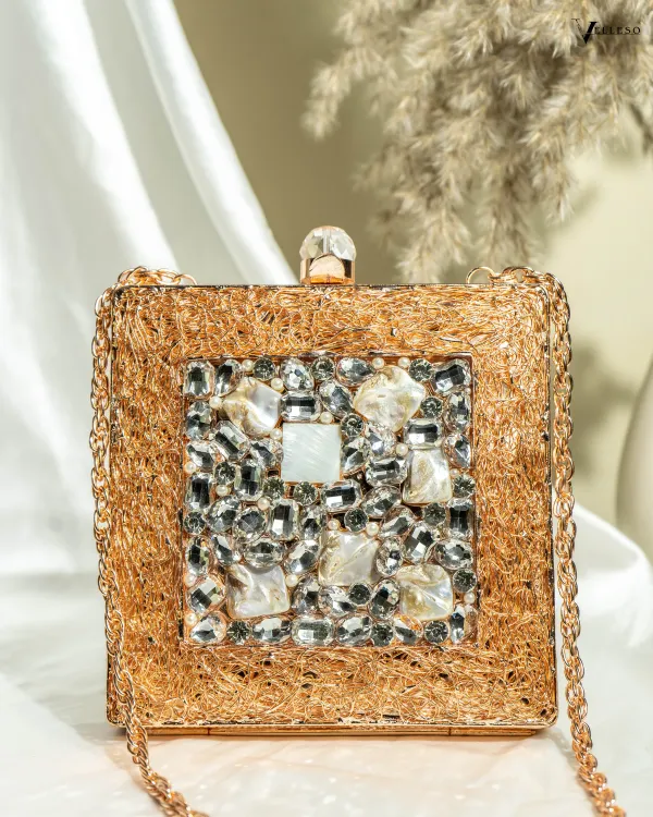 Crystal_Weave_Luxe_Clutch