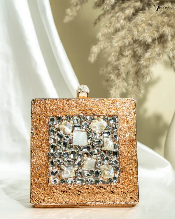 Crystal_Weave_Luxe_Clutch