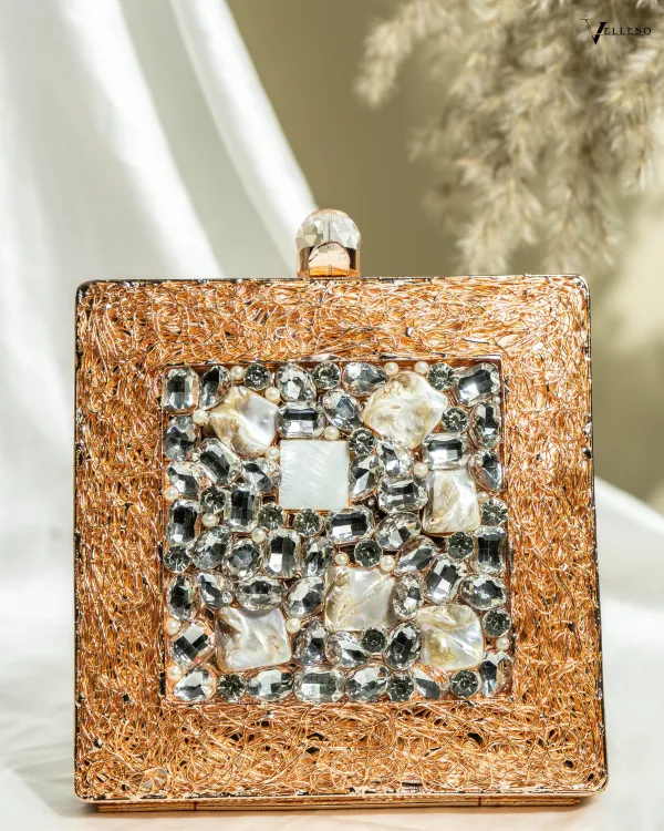 Crystal_Weave_Luxe_Clutch