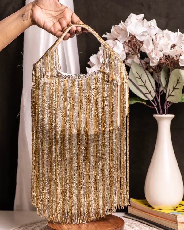 The_Scarlet_Empress_Handcrafted_Clutch