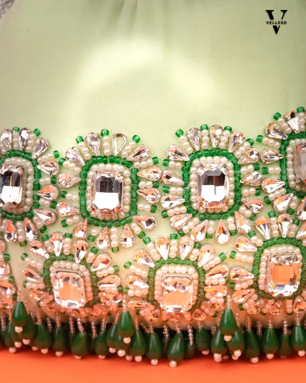 Ameera_Velvet_Emerald_Potli