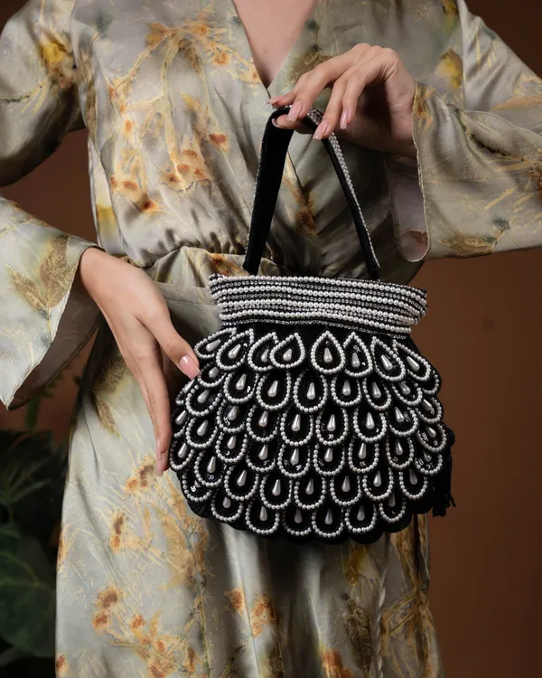 Zafrina_Black_Royale_Potli_Bag